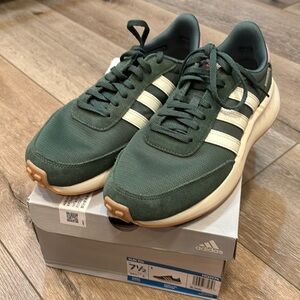 ADIDAS Run 70's Sneakers